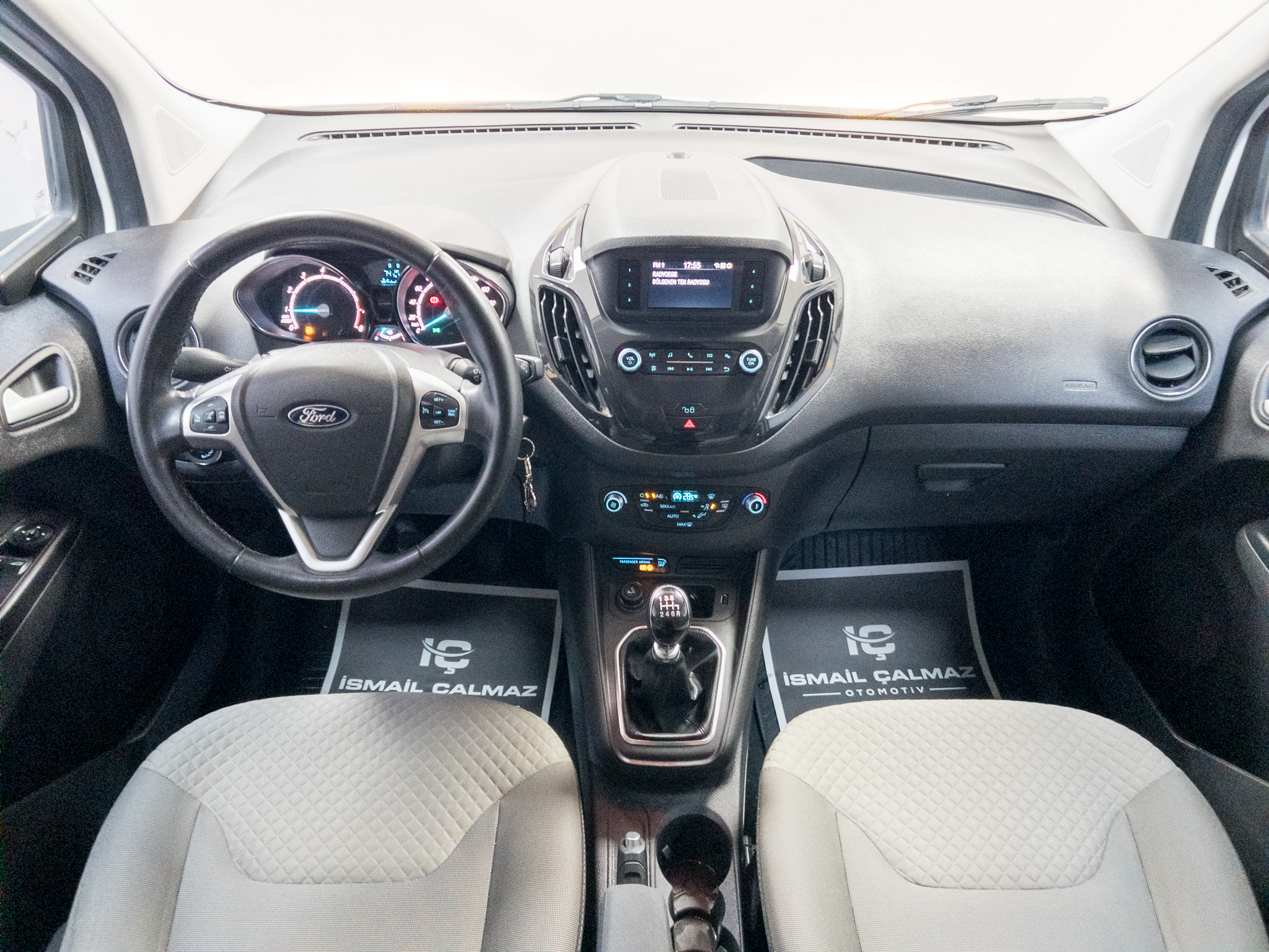 İkinci El FORD TOURNEO COURİER 2023, 2. El FORD TOURNEO COURİER Fiyat Listesi