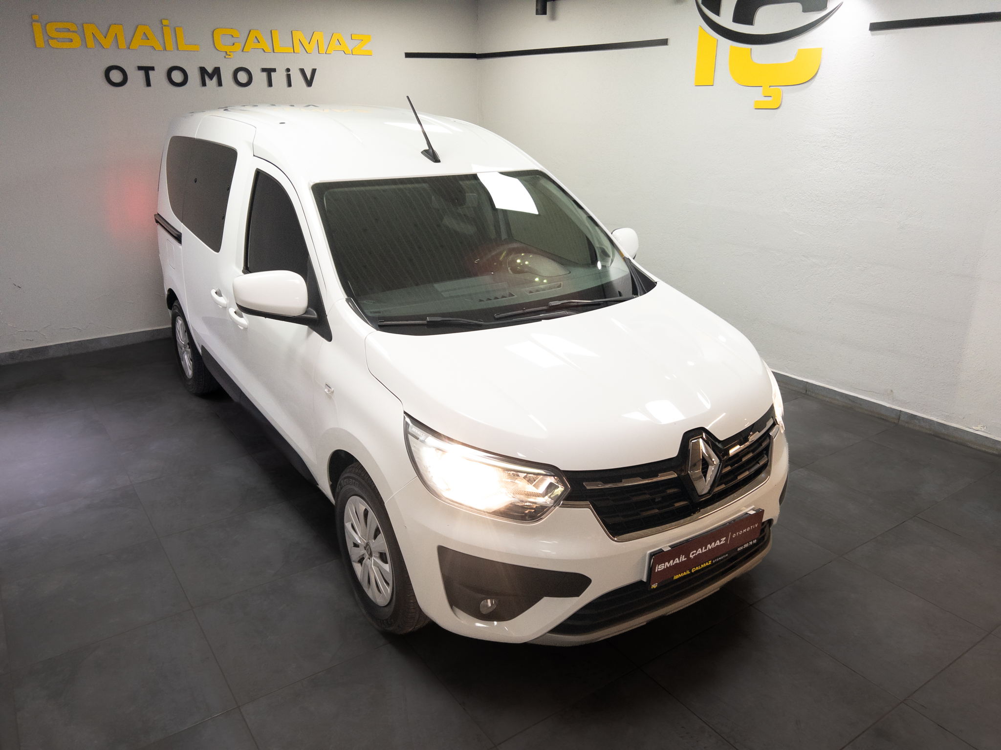 İkinci El RENAULT EXPRESS 2023, 2. El RENAULT EXPRESS Fiyat Listesi