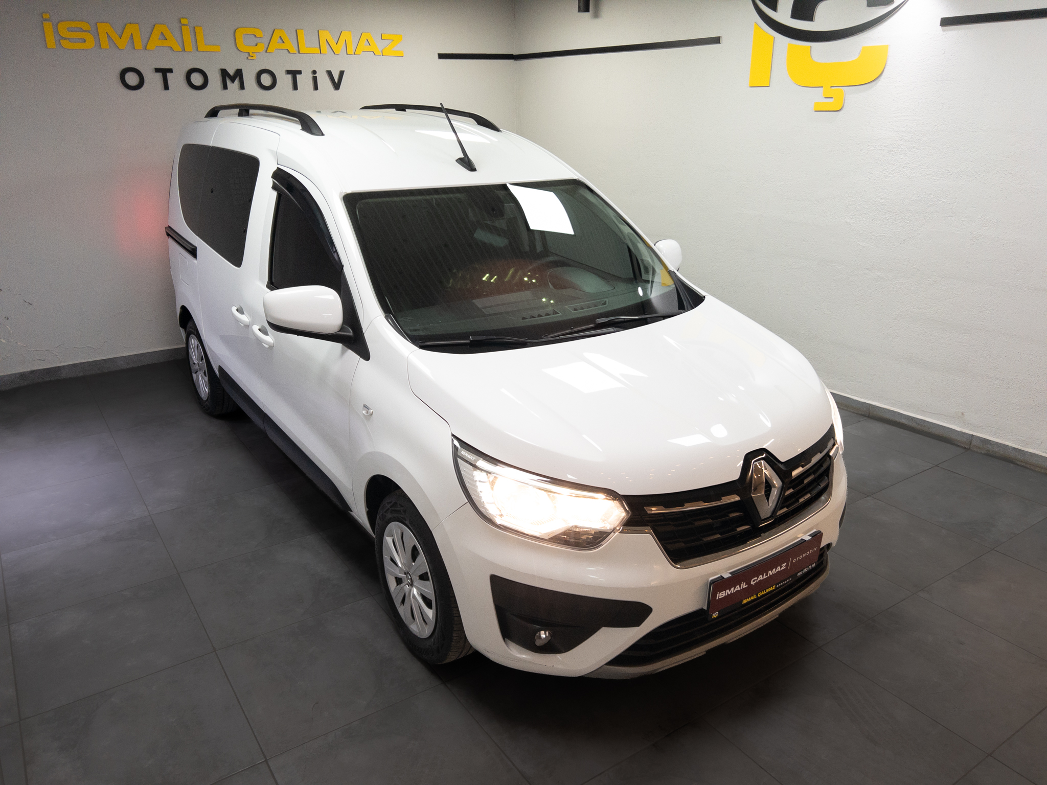 İkinci El RENAULT EXPRESS 2023, 2. El RENAULT EXPRESS Fiyat Listesi