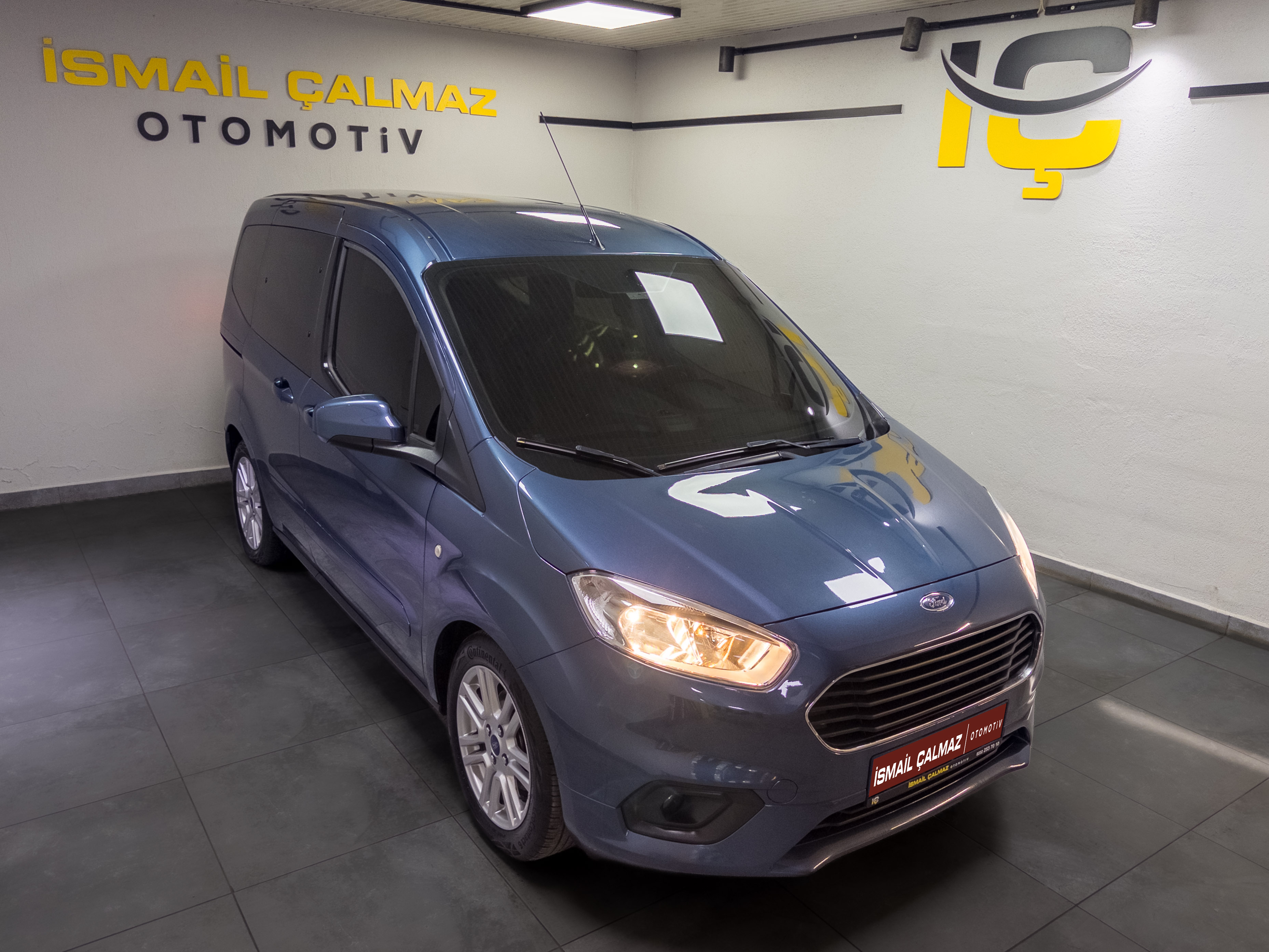 İkinci El FORD TOURNEO COURİER 2022, 2. El FORD TOURNEO COURİER Fiyat Listesi