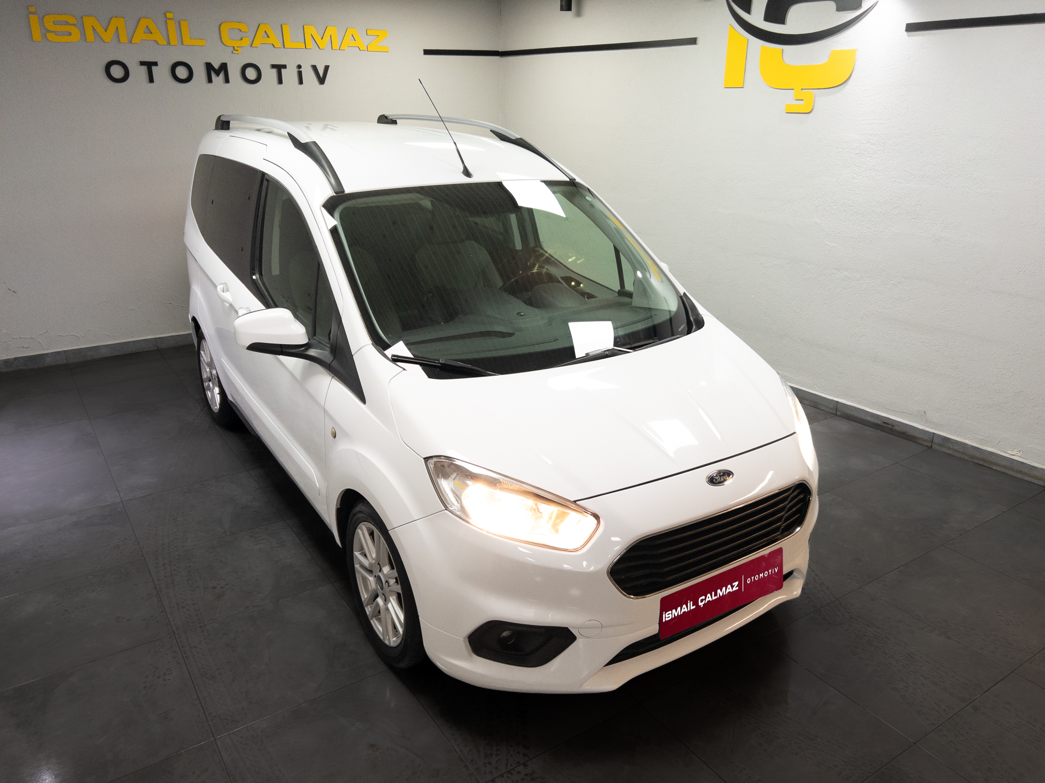 İkinci El FORD TOURNEO COURİER JOURNEY 2020, 2. El FORD TOURNEO COURİER JOURNEY Fiyat Listesi