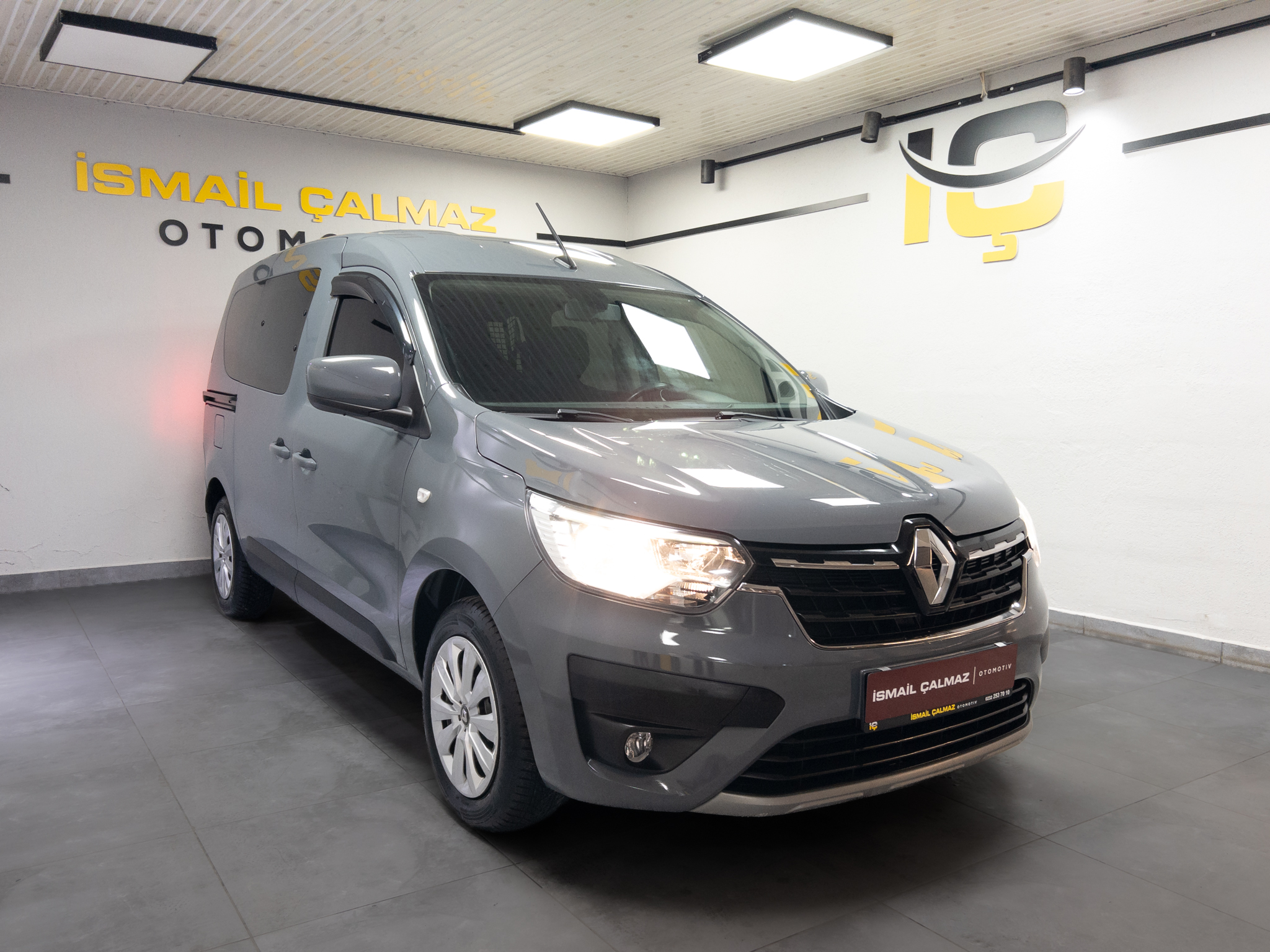 İkinci El RENAULT EXPRESS 2022, 2. El RENAULT EXPRESS Fiyat Listesi