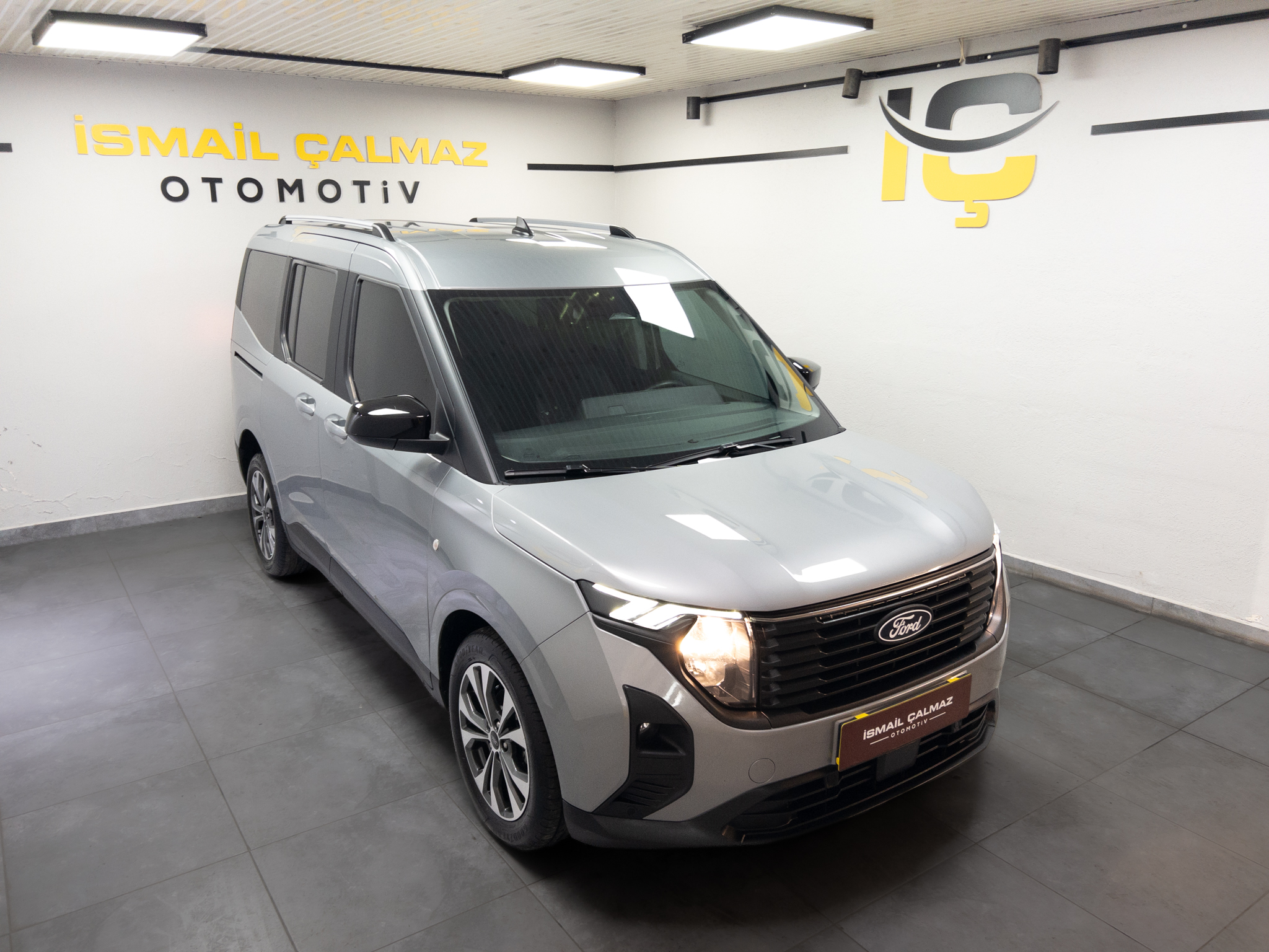 İkinci El FORD TOURNEO COURİER 2024, 2. El FORD TOURNEO COURİER Fiyat Listesi