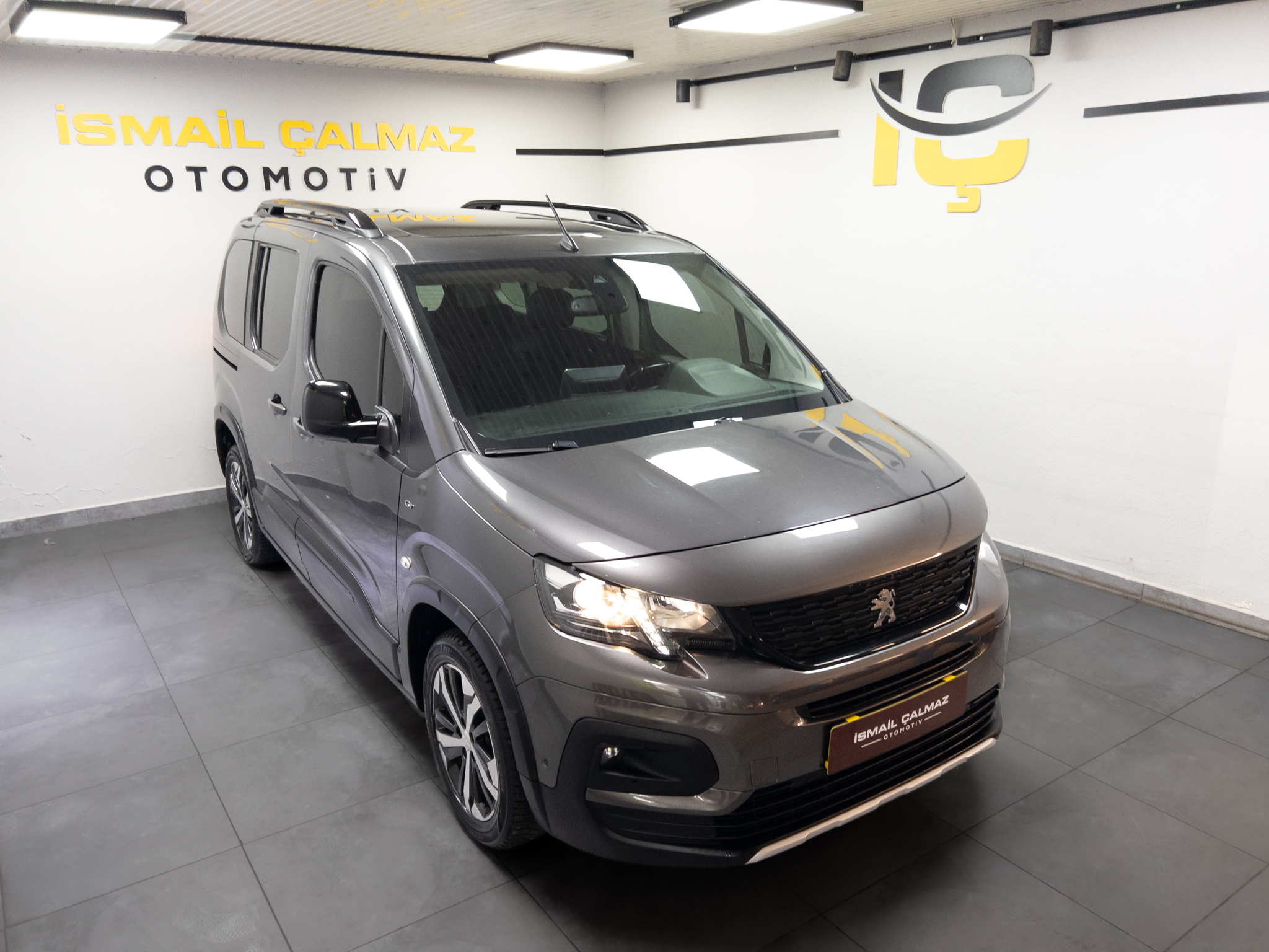 İkinci El PEUGEOT RİFTER 2022, 2. El PEUGEOT RİFTER Fiyat Listesi