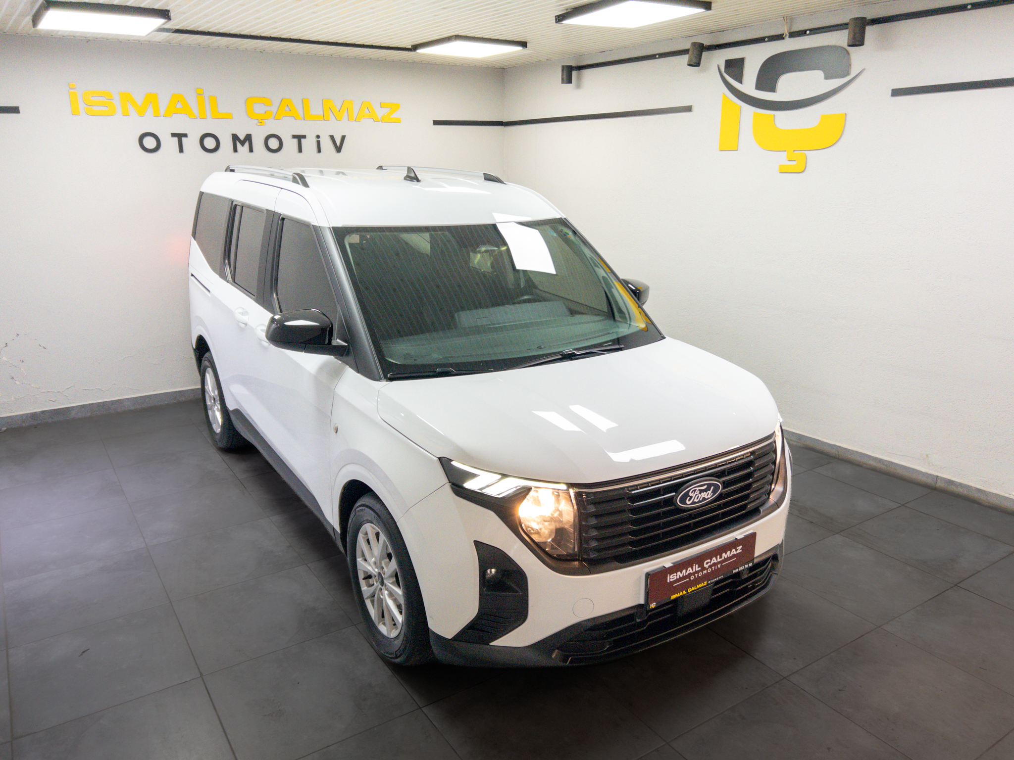 İkinci El FORD TOURNEO COURİER 2024, 2. El FORD TOURNEO COURİER Fiyat Listesi