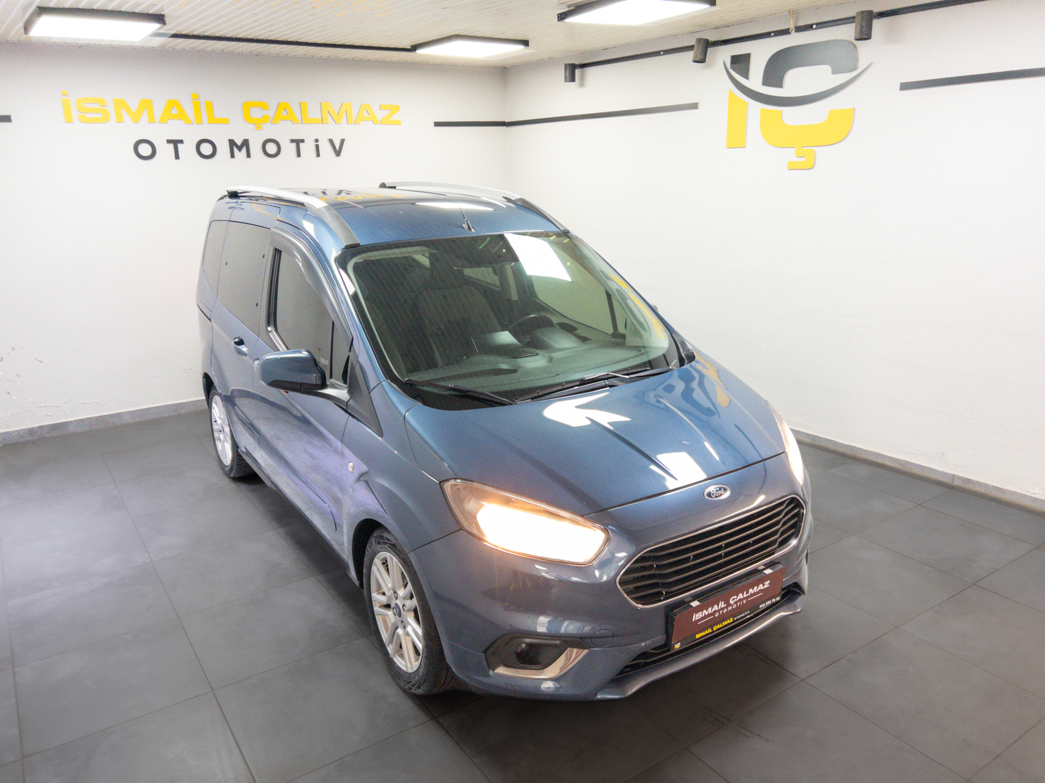 İkinci El FORD TOURNEO COURİER 2022, 2. El FORD TOURNEO COURİER Fiyat Listesi