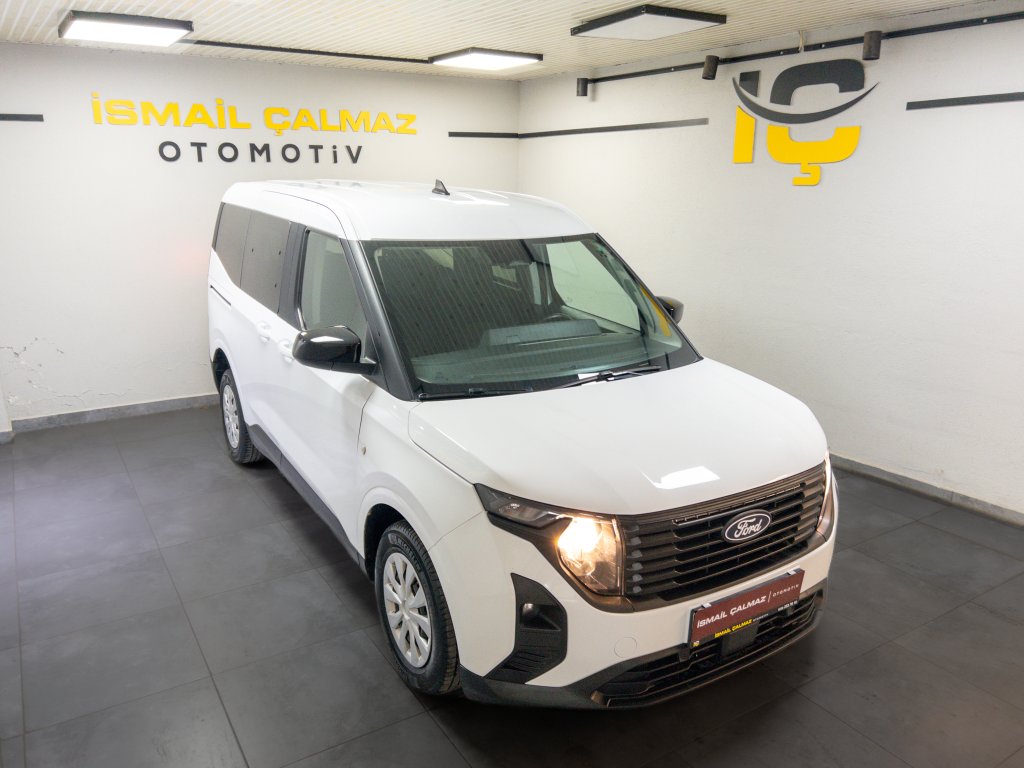 İkinci El FORD TOURNEO COURİER 2024, 2. El FORD TOURNEO COURİER Fiyat Listesi