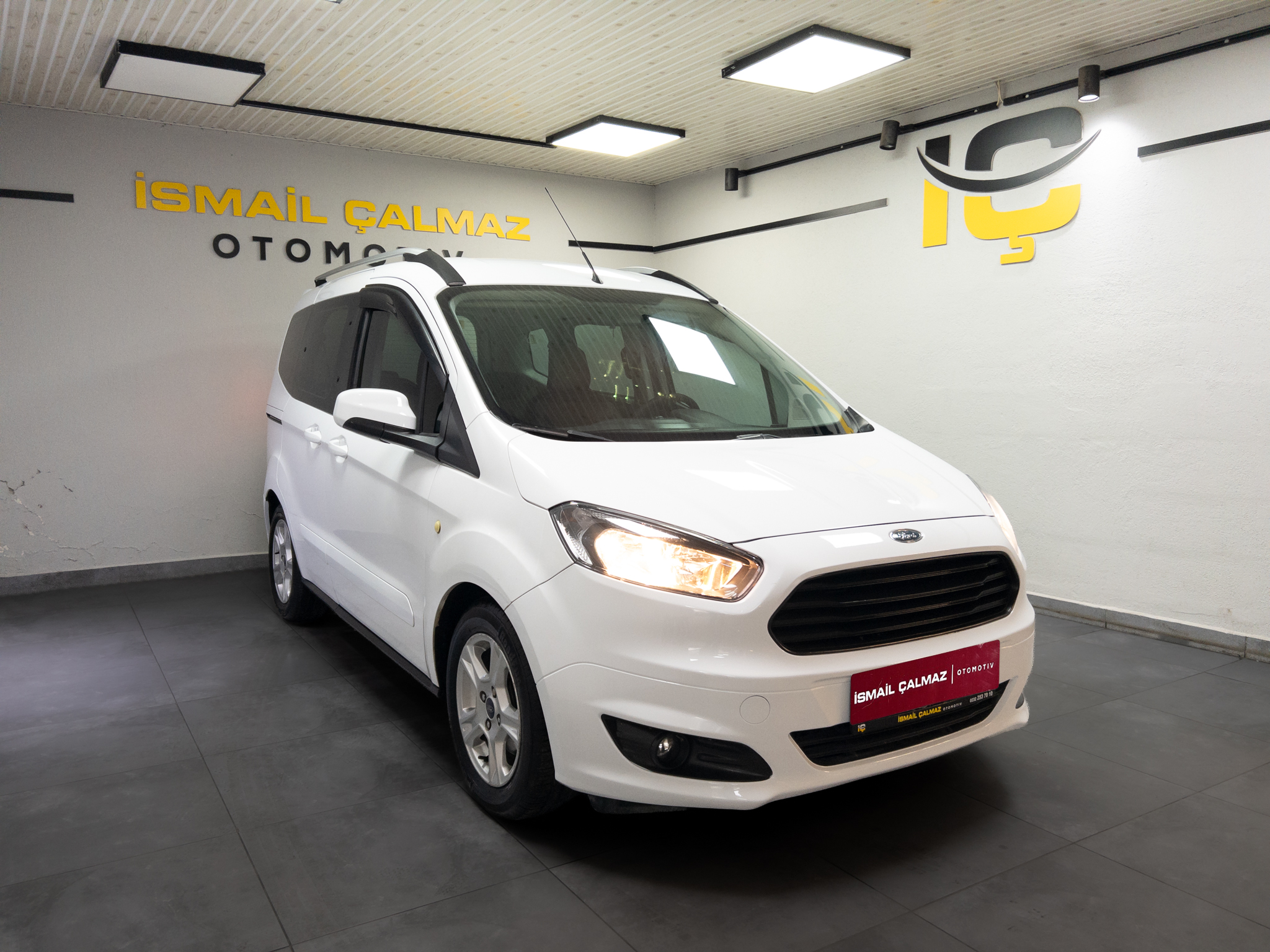 İkinci El FORD TOURNEO COURİER 2018, 2. El FORD TOURNEO COURİER Fiyat Listesi