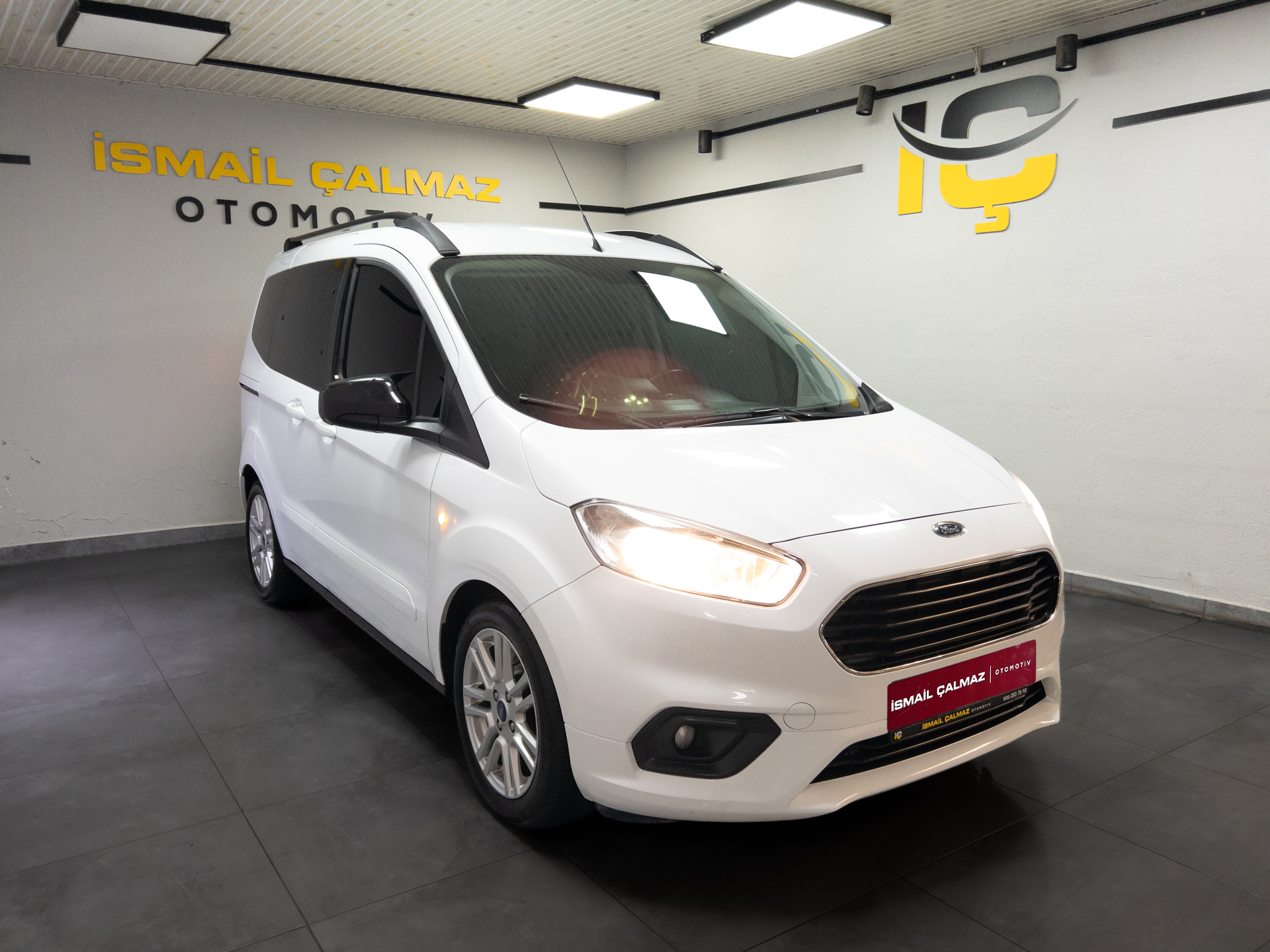 İkinci El FORD TOURNEO COURİER 2023, 2. El FORD TOURNEO COURİER Fiyat Listesi