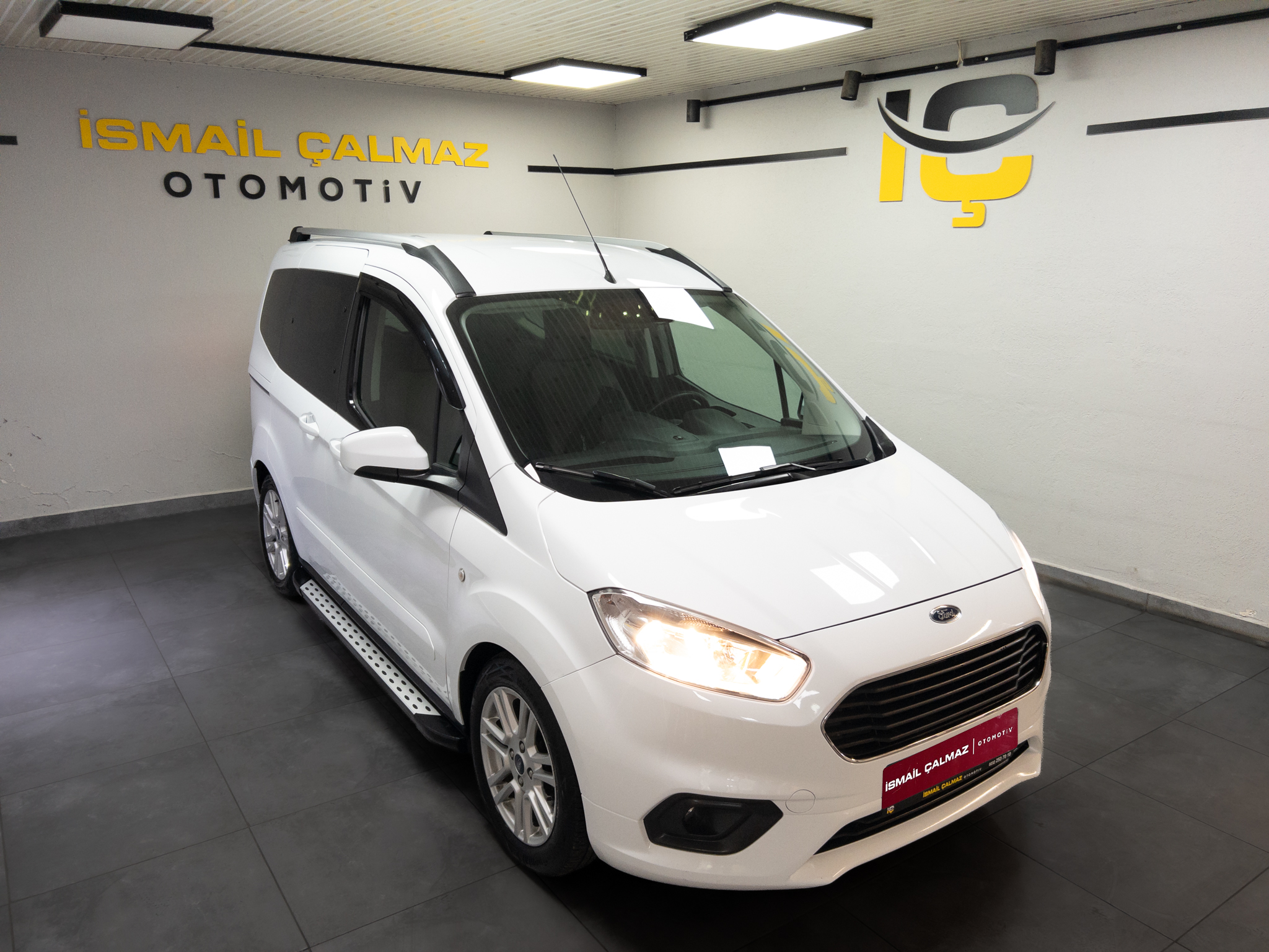 İkinci El FORD TOURNEO COURİER 2023, 2. El FORD TOURNEO COURİER Fiyat Listesi