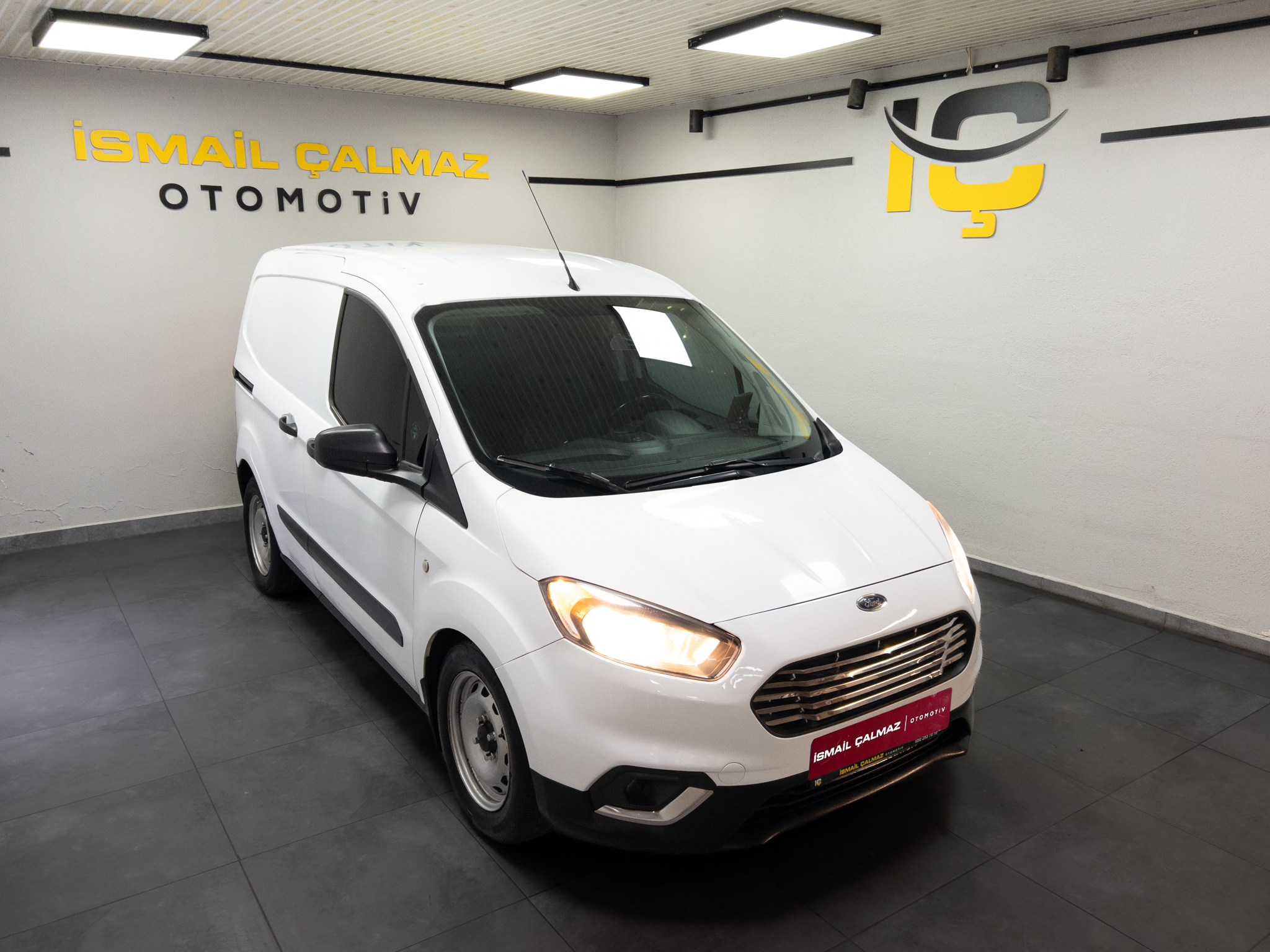 İkinci El FORD TRANSİT COURİER 2022, 2. El FORD TRANSİT COURİER Fiyat Listesi