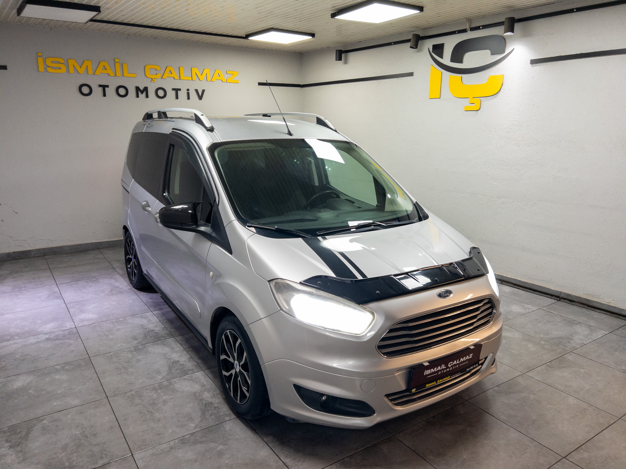 İkinci El FORD TOURNEO COURİER 2014, 2. El FORD TOURNEO COURİER Fiyat Listesi