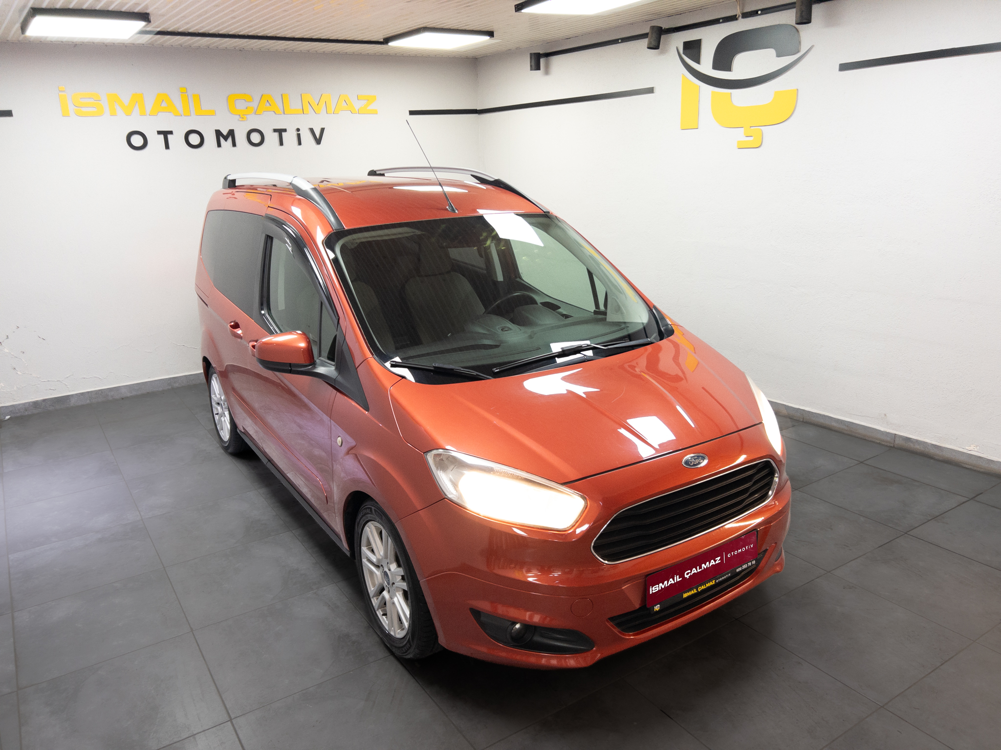 İkinci El FORD TOURNEO COURİER 2015, 2. El FORD TOURNEO COURİER Fiyat Listesi