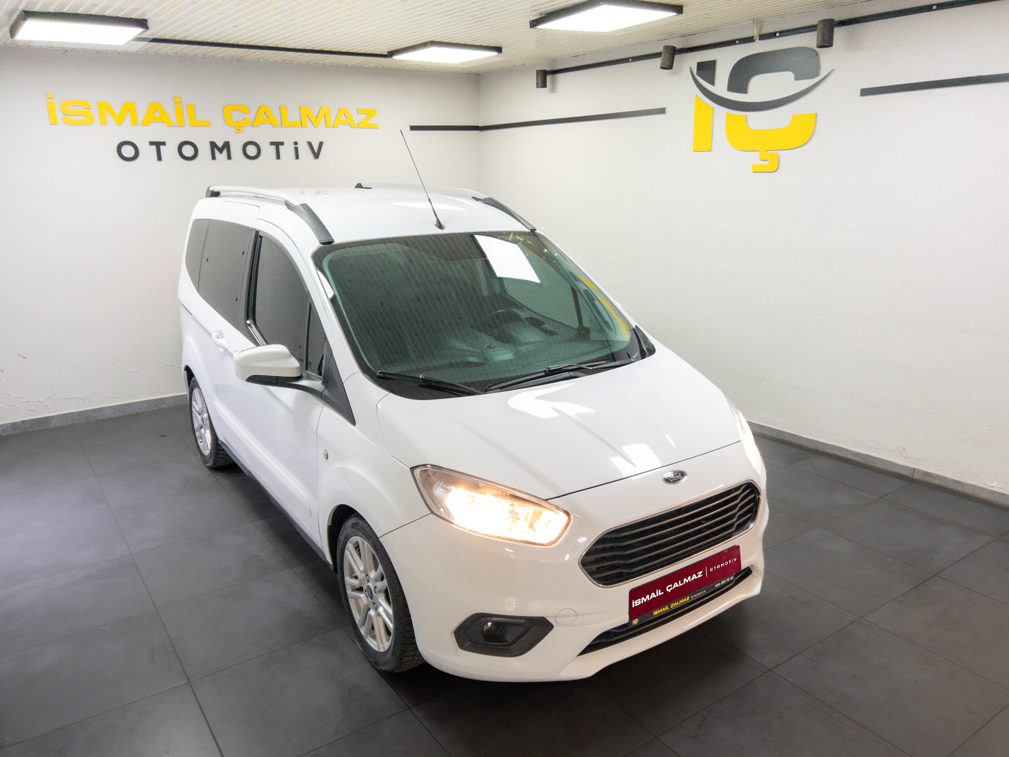 İkinci El FORD TOURNEO COURİER 2023, 2. El FORD TOURNEO COURİER Fiyat Listesi
