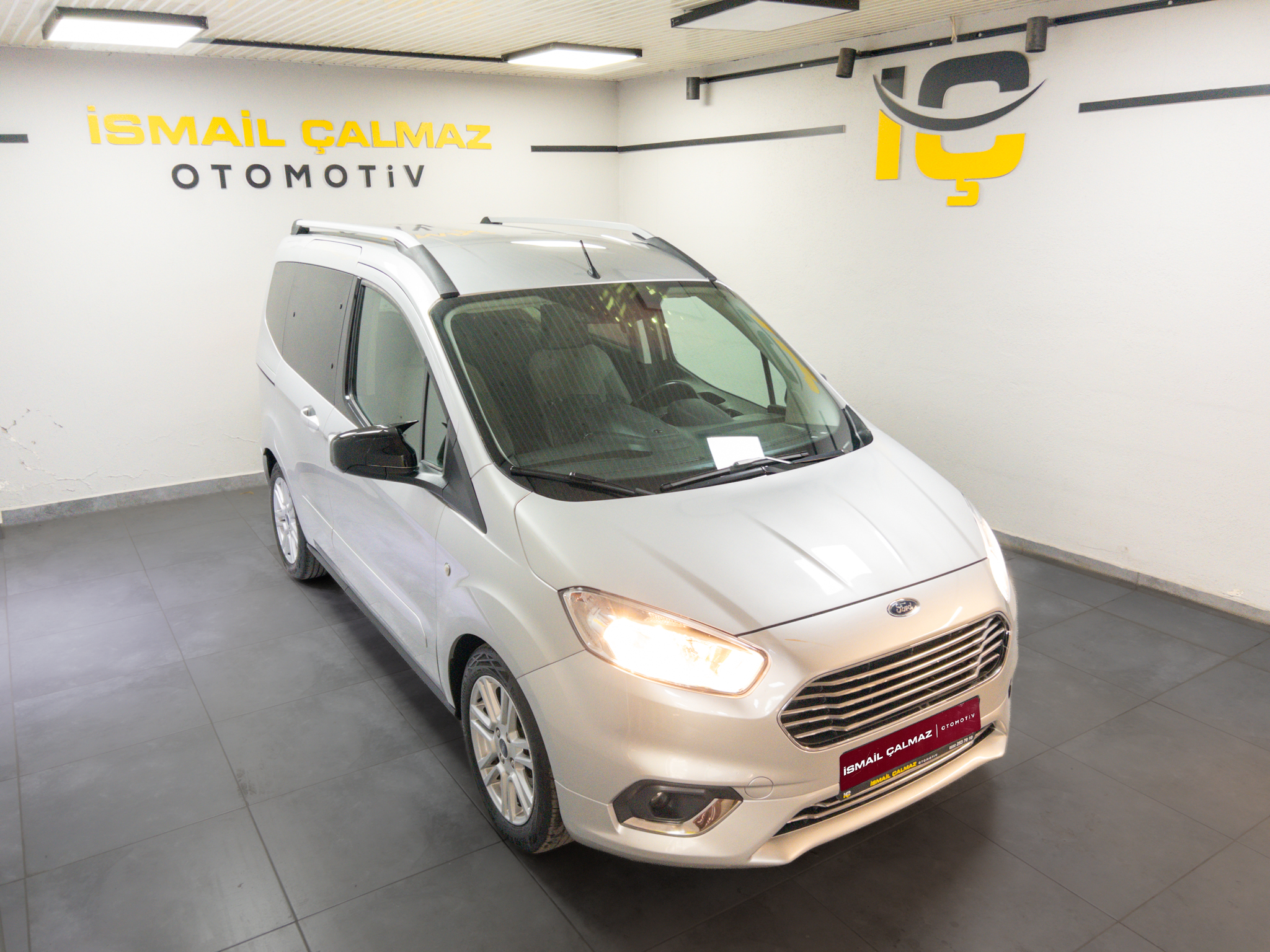 İkinci El FORD TOURNEO COURİER 2023, 2. El FORD TOURNEO COURİER Fiyat Listesi