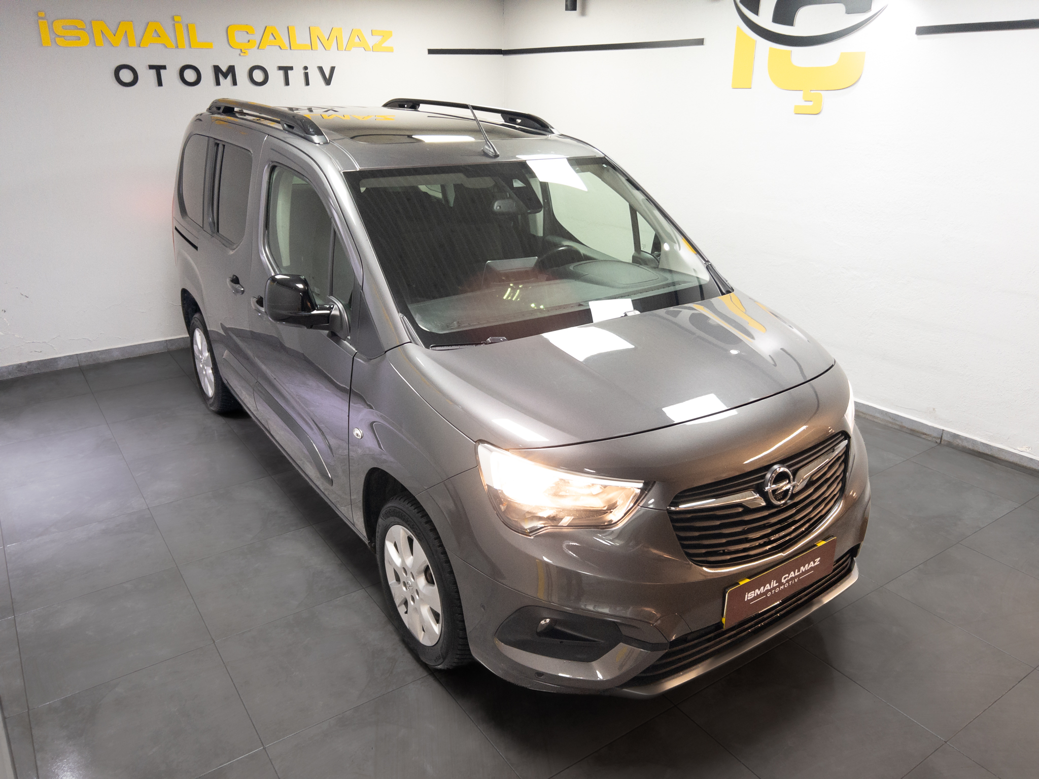 İkinci El OPEL COMBO 2022, 2. El OPEL COMBO Fiyat Listesi